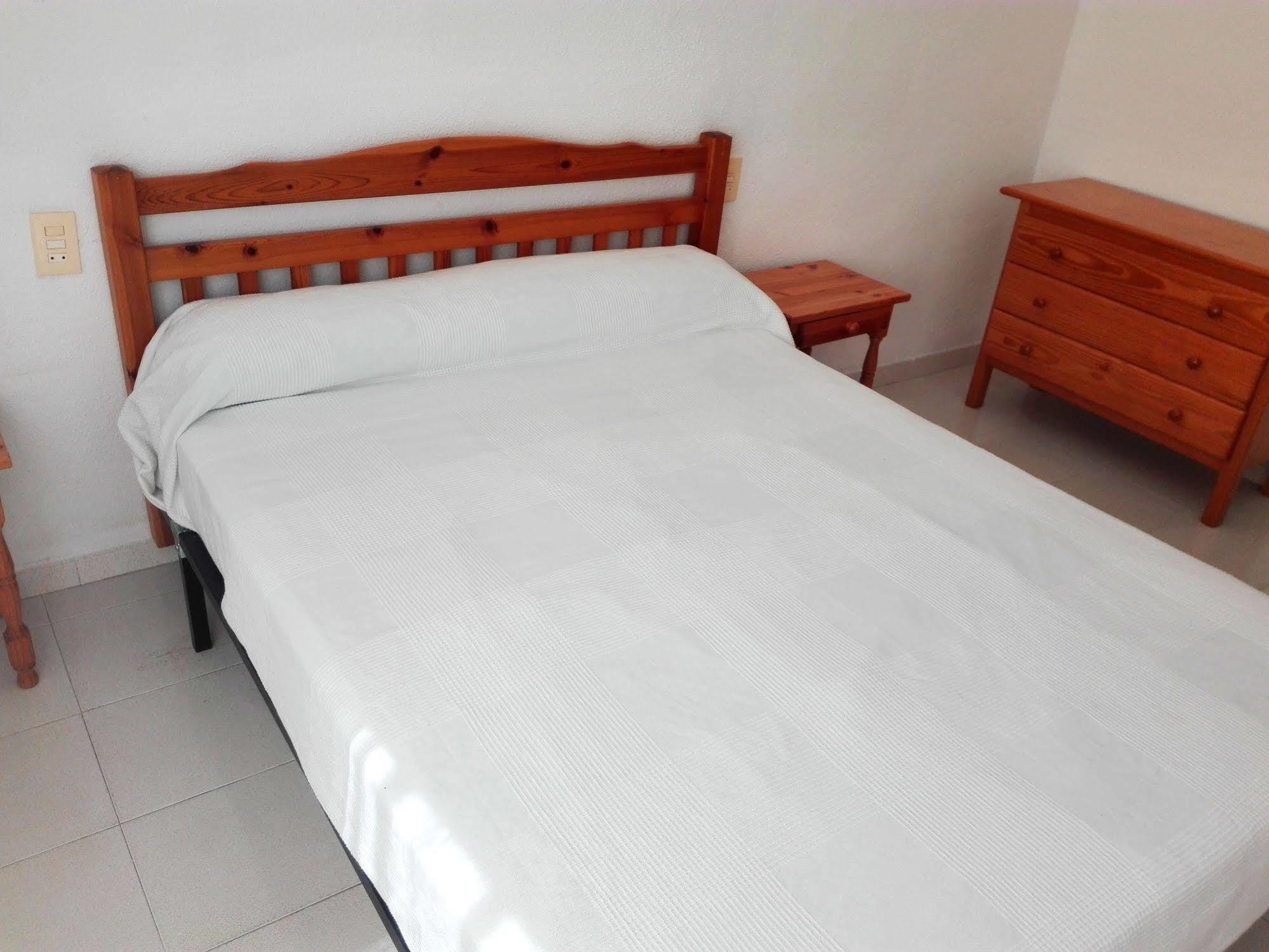 Oropesa Playa 3000 Apartment โอโรเปซาเดลมาร์ ภายนอก รูปภาพ