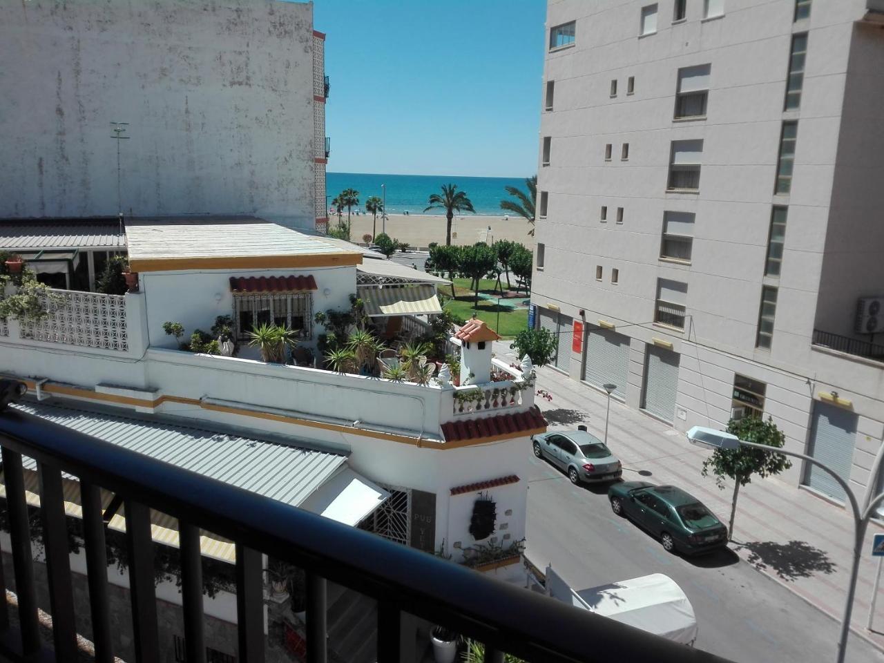 Oropesa Playa 3000 Apartment โอโรเปซาเดลมาร์ ภายนอก รูปภาพ